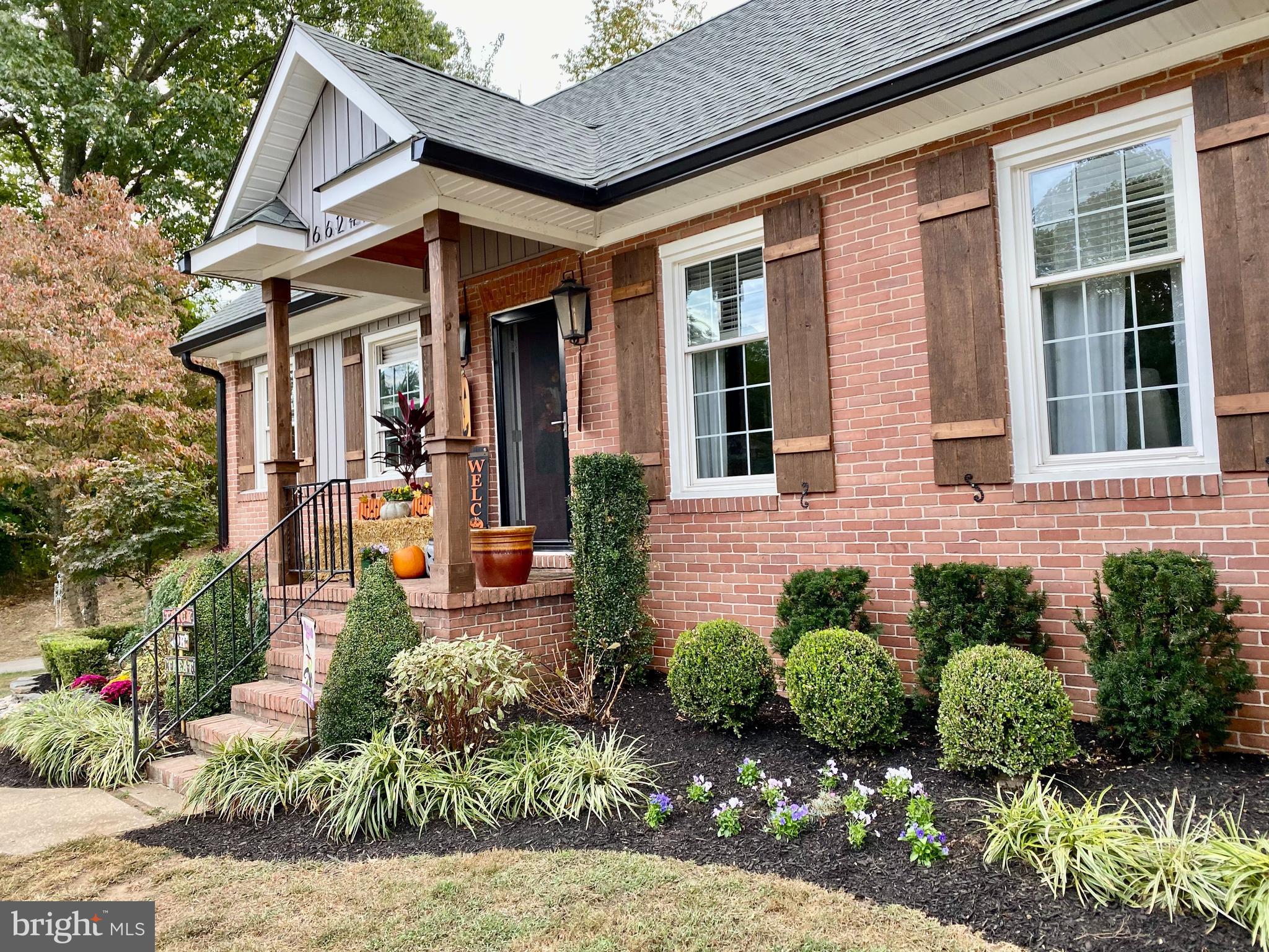 6624 Queens Ferry Road Baltimore, MD 21239 - Photo 2 of 29