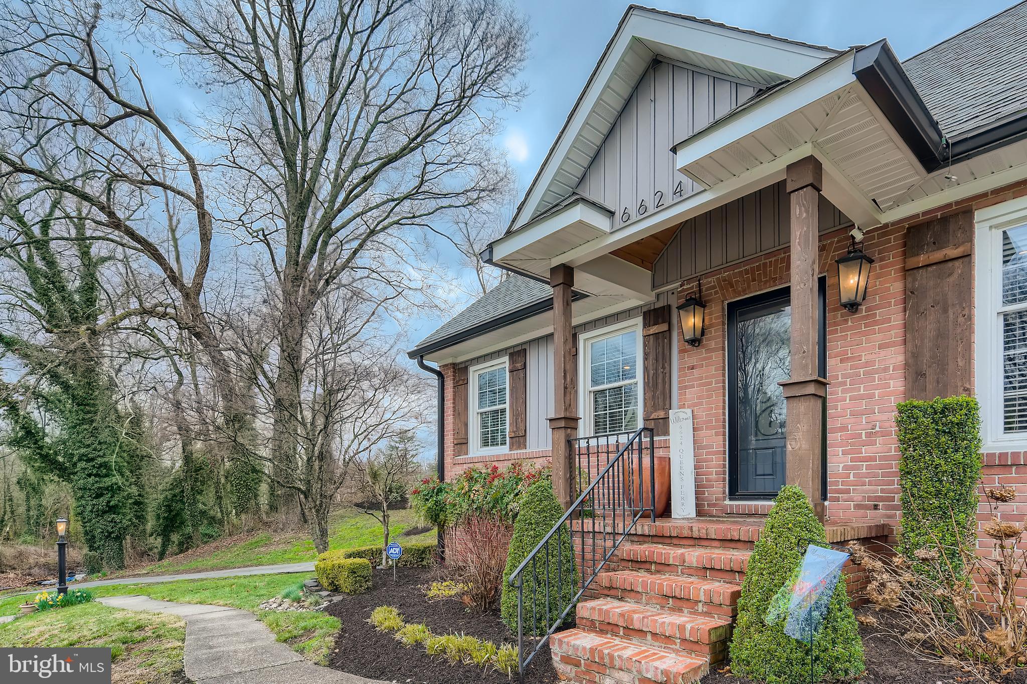 6624 Queens Ferry Road Baltimore, MD 21239 - Photo 4 of 29 Private corner lot