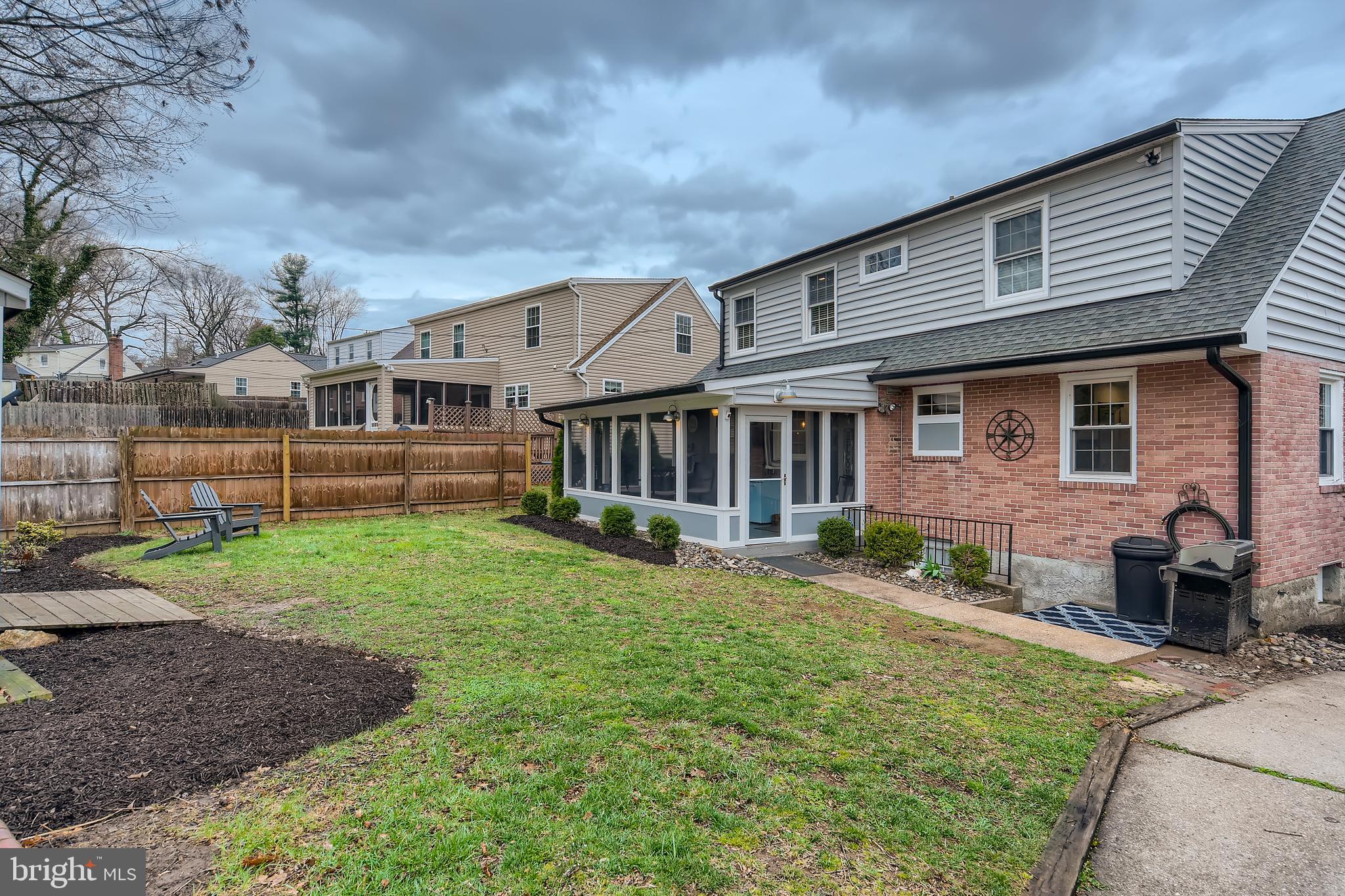 6624 Queens Ferry Road Baltimore, MD 21239 - Photo 5 of 29 Back Yard & Screened in Porch