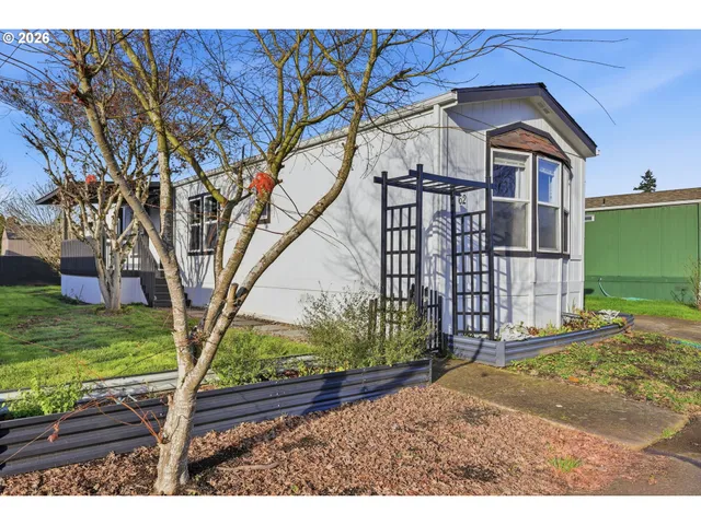 $89,990 | 301 East Columbia Drive, Unit 62, Newberg, OR 97132