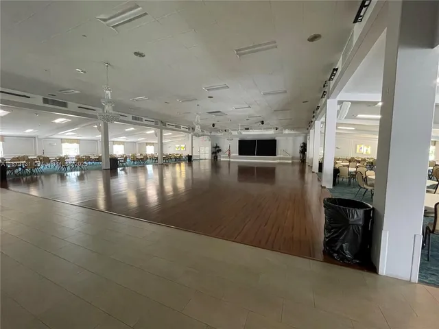 $120,000 | 3033 Berkshire Crescent, Unit 3033, Deerfield Beach, FL 33442