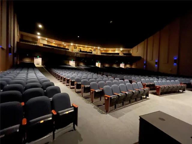 $120,000 | 3033 Berkshire Crescent, Unit 3033, Deerfield Beach, FL 33442