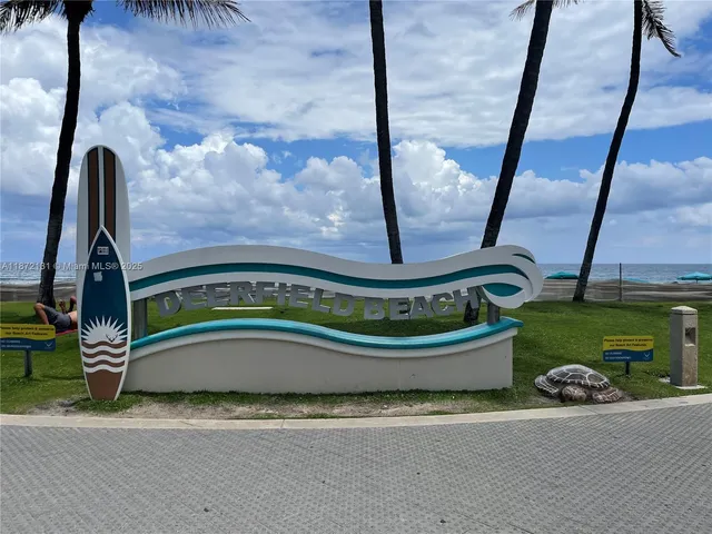 $120,000 | 3033 Berkshire Crescent, Unit 3033, Deerfield Beach, FL 33442