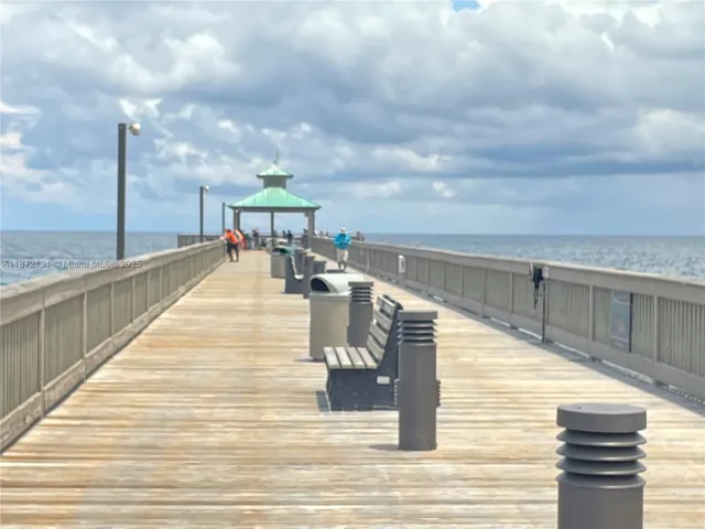 $120,000 | 3033 Berkshire Crescent, Unit 3033, Deerfield Beach, FL 33442