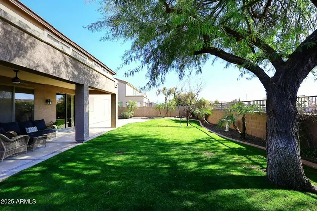 $774,000 | 3267 East Maplewood Street, Gilbert, AZ 85297