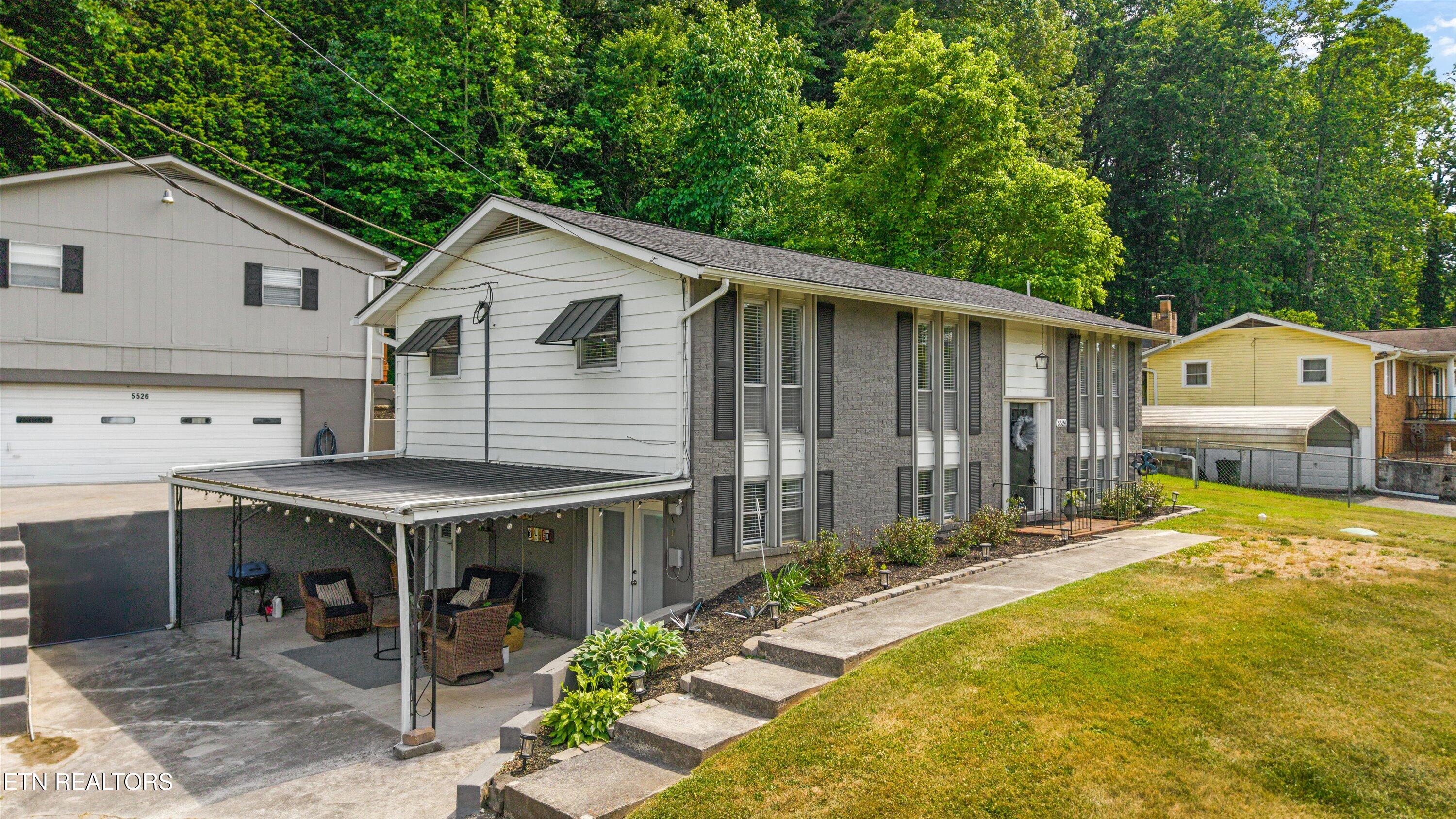 5524 Carter Road Knoxville, TN 37918 - Photo 4 of 57 5524 Carter Rd