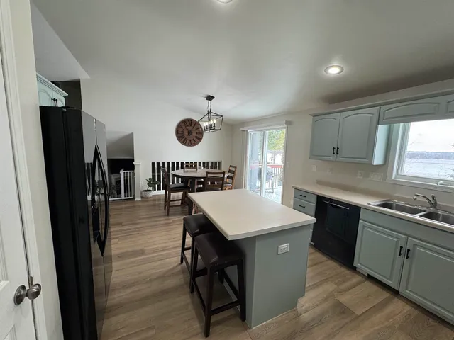 $424,900 | W6875 Hummock Drive, Greenville, WI 54942