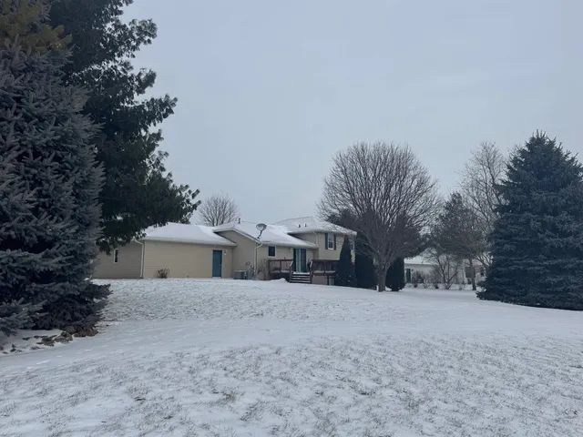 $424,900 | W6875 Hummock Drive, Greenville, WI 54942