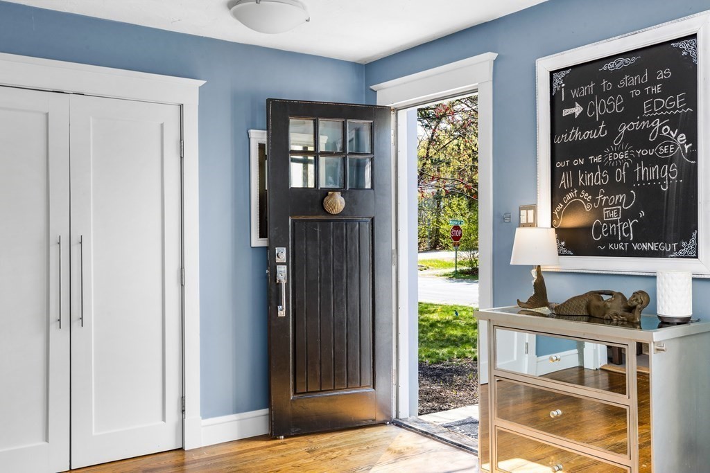 1 Whitehorse Road Hingham, MA 02043 - Photo 3 of 25 Gallery Image 3