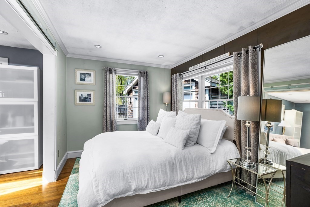 1 Whitehorse Road Hingham, MA 02043 - Photo 8 of 25 Gallery Image 8