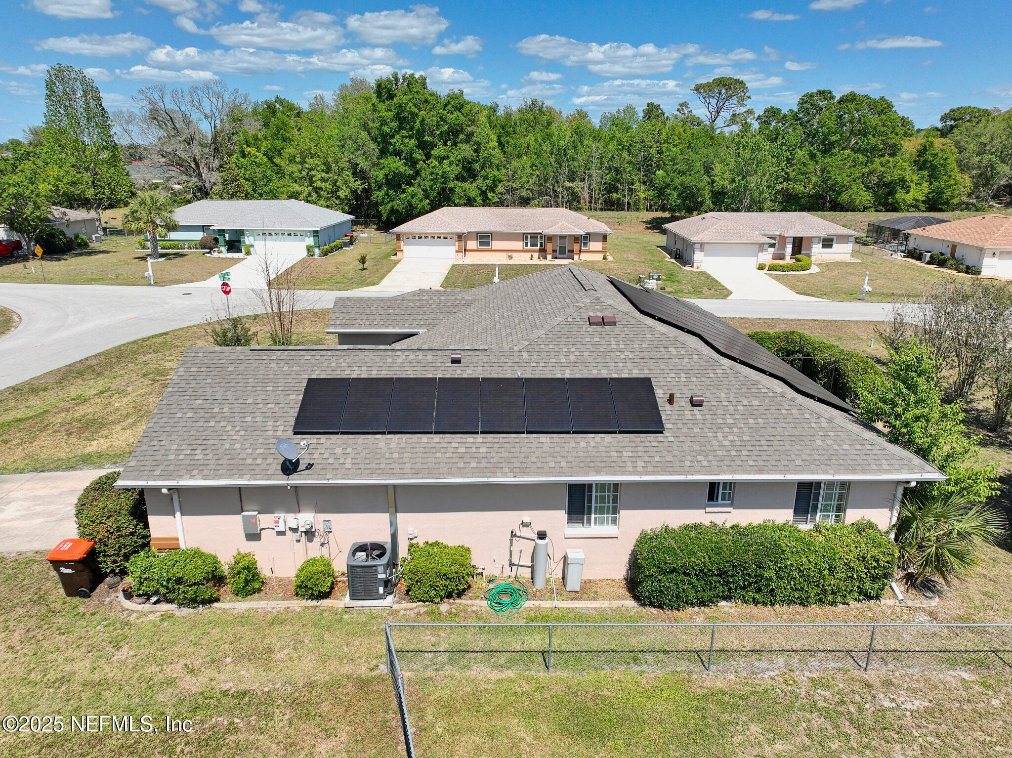 10121 Southwest 61st Terrace Road Ocala, FL 34476 - Photo 15 of 49 Barbara aerial solar panels