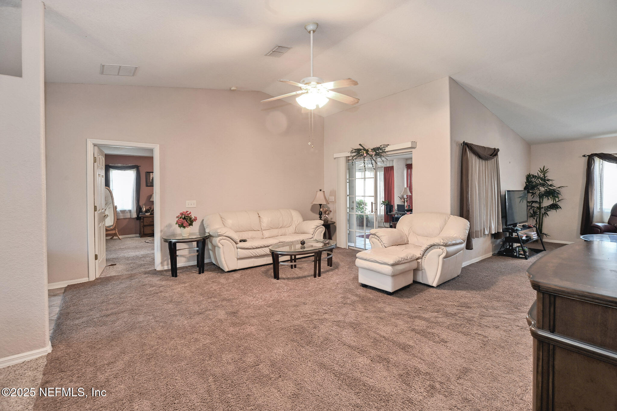 10121 Southwest 61st Terrace Road Ocala, FL 34476 - Photo 40 of 49 Living Room 2