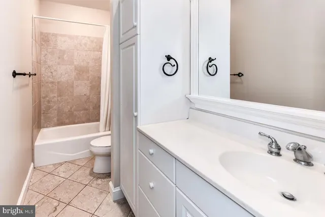 $4,400 | 5501 Blue Valley Way, Delaplane, VA 20144