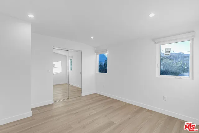 $2,395 | 5413 Troost Avenue, Valley Village, CA 91601