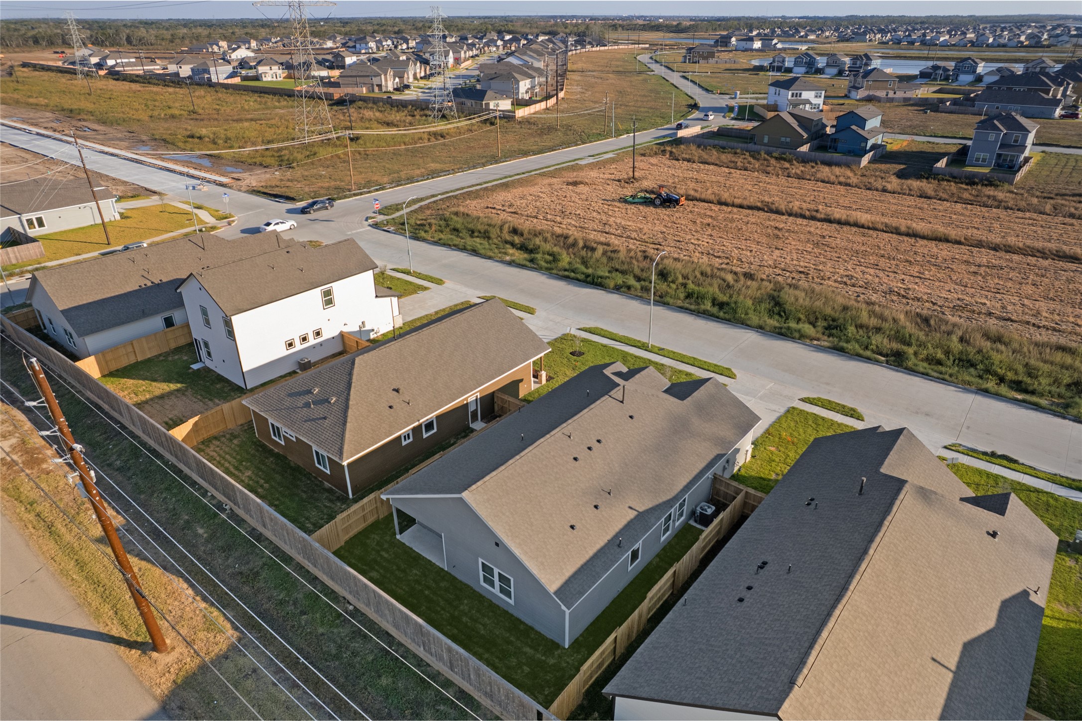 1123 Santee Court Rosharon, TX 77583 - Photo 6 of 30 an aerial view of a house with a ocean view