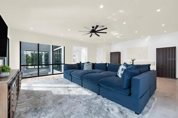 $5,950,000 | 402 Hillsborough Street, Palm Harbor, FL 34683