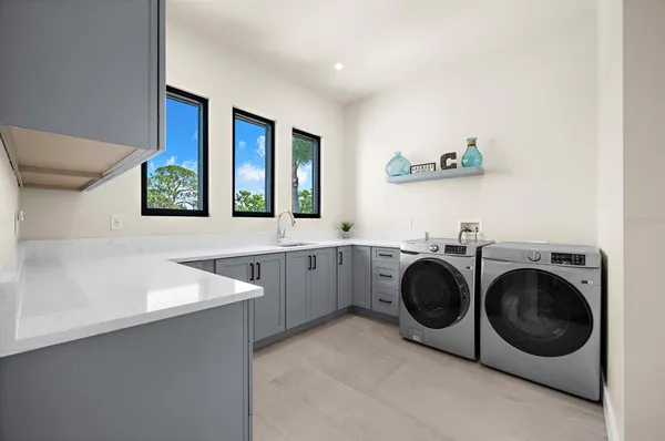 $5,950,000 | 402 Hillsborough Street, Palm Harbor, FL 34683