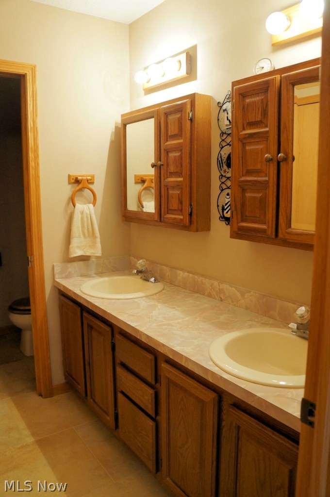 1033 Wall Road Wadsworth, OH 44281 - Photo 9 of 22 Gallery Image 9