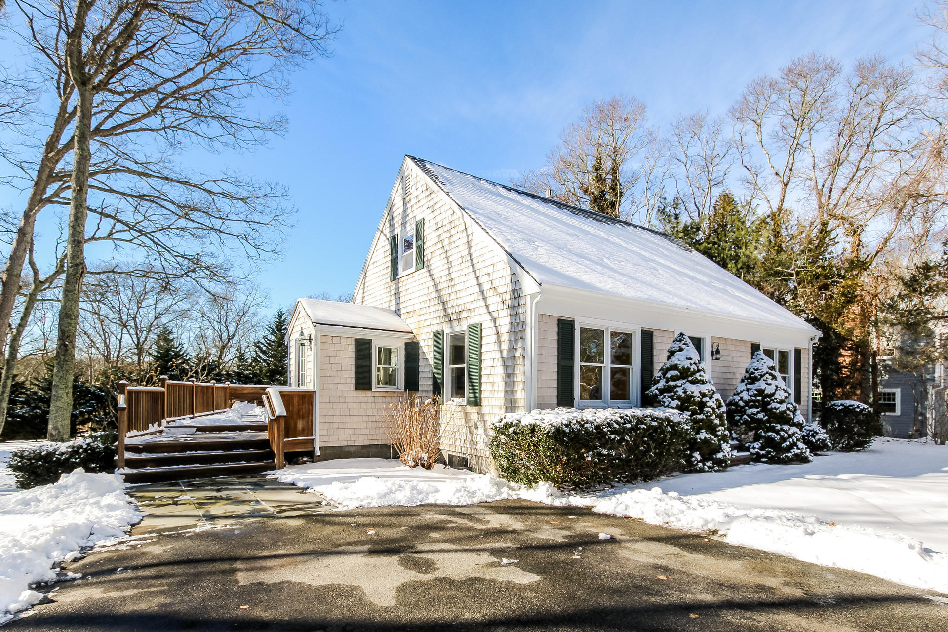 133 Braeside Road Falmouth, MA 02540 - Photo 1 of 26 020-Front_View-5266315-medium