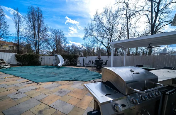 $545,000 | 20338 Cedarview Court, Lawrenceburg, IN 47025