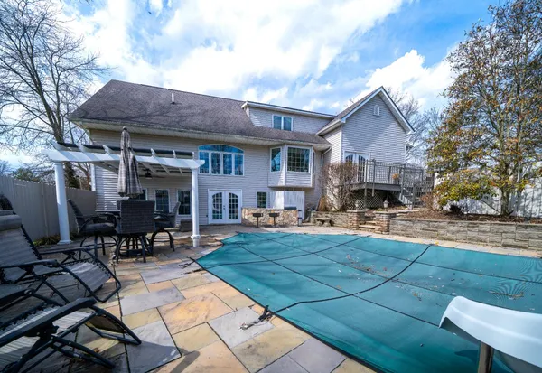 $545,000 | 20338 Cedarview Court, Lawrenceburg, IN 47025