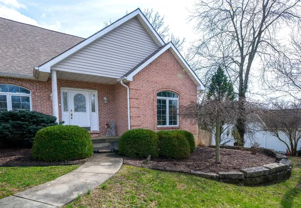 $545,000 | 20338 Cedarview Court, Lawrenceburg, IN 47025