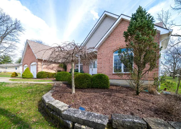 $545,000 | 20338 Cedarview Court, Lawrenceburg, IN 47025