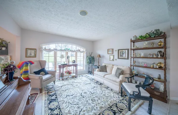 $545,000 | 20338 Cedarview Court, Lawrenceburg, IN 47025