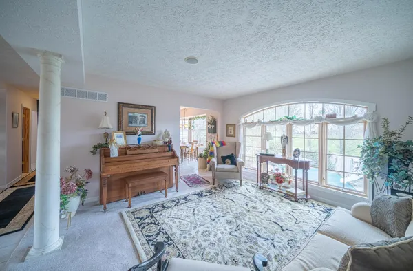 $545,000 | 20338 Cedarview Court, Lawrenceburg, IN 47025