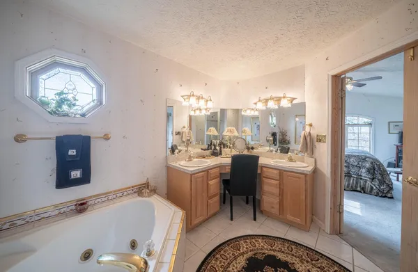 $545,000 | 20338 Cedarview Court, Lawrenceburg, IN 47025