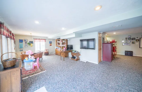 $545,000 | 20338 Cedarview Court, Lawrenceburg, IN 47025