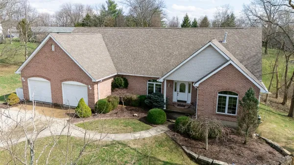 $545,000 | 20338 Cedarview Court, Lawrenceburg, IN 47025