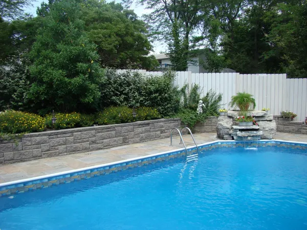$545,000 | 20338 Cedarview Court, Lawrenceburg, IN 47025