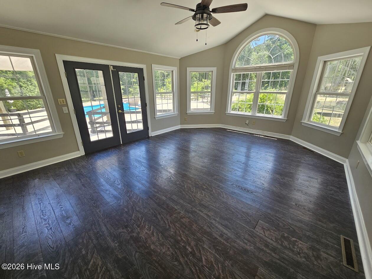 415 Whitebridge Road Hampstead, NC 28443 - Photo 11 of 39