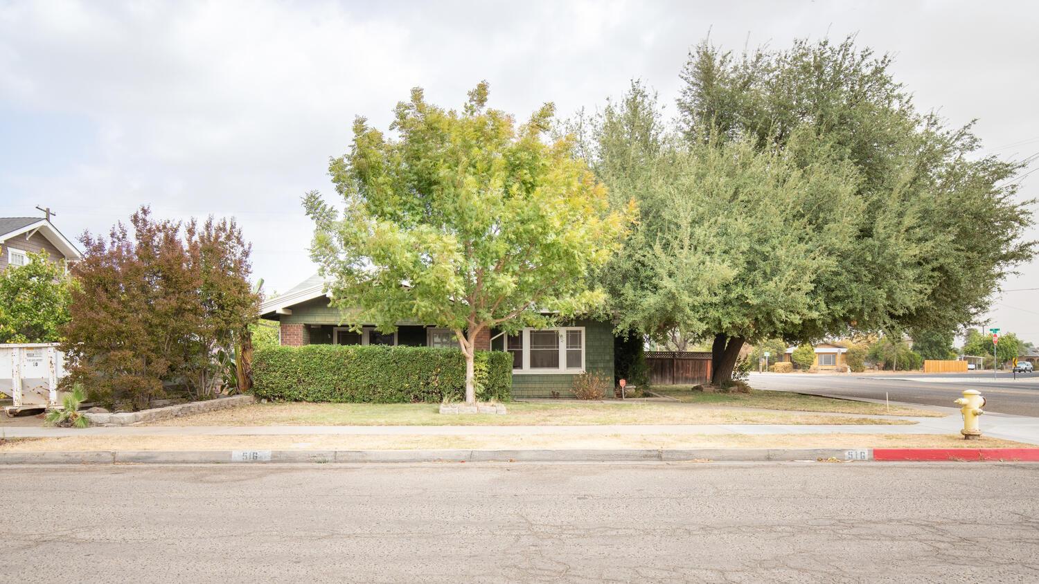 516 North Acacia Avenue Reedley, CA 93654 - Photo 1 of 19 Gallery Image 1