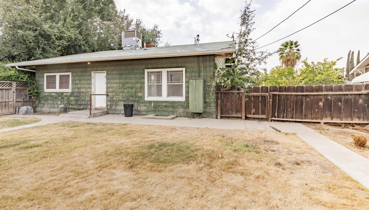 516 North Acacia Avenue Reedley, CA 93654 - Photo 17 of 19 Gallery Image 17
