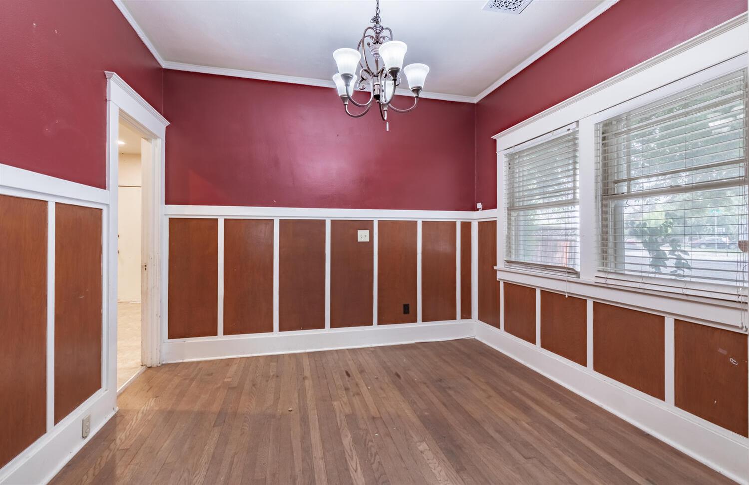 516 North Acacia Avenue Reedley, CA 93654 - Photo 7 of 19 Gallery Image 7