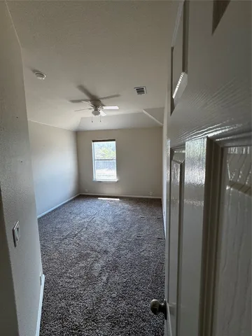 $3,100 | 301 Winecup Way, Austin, TX 78737