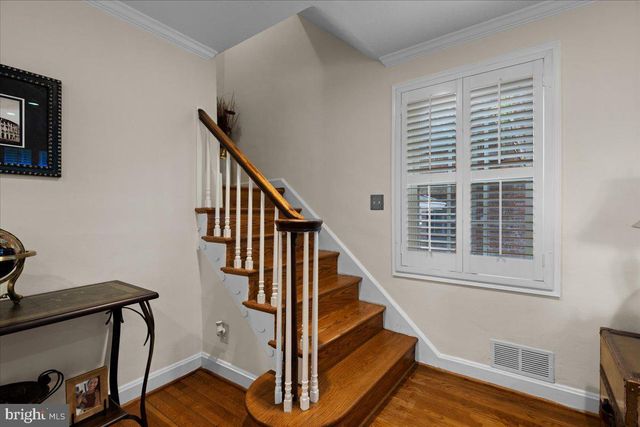 $1,215,000 | 1053 26th Street South, Arlington, VA 22202