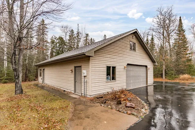 $569,000 | 8515 South Lyman Lake Road, South Range, WI 54874