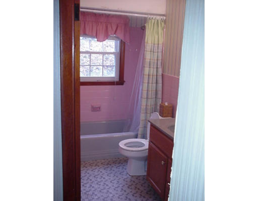 115 Windham Road Boston, MA 02136 - Photo 4 of 12