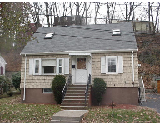 115 Windham Road Boston, MA 02136 - Photo 8 of 12