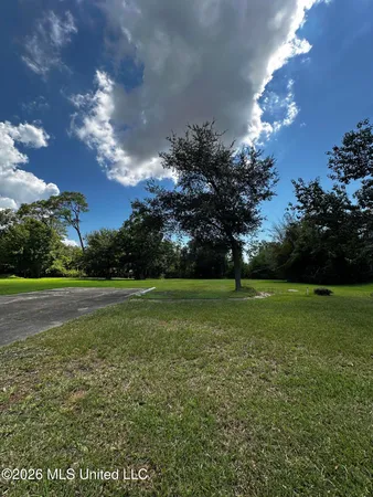 $39,900 | 702 St Mary Street, Pascagoula, MS 39581