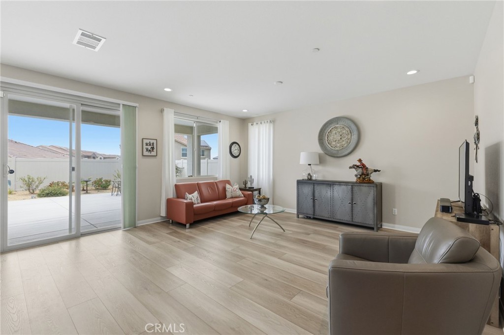 29603 Crape Myrtle Street Menifee, CA 92584 - Photo 15 of 75