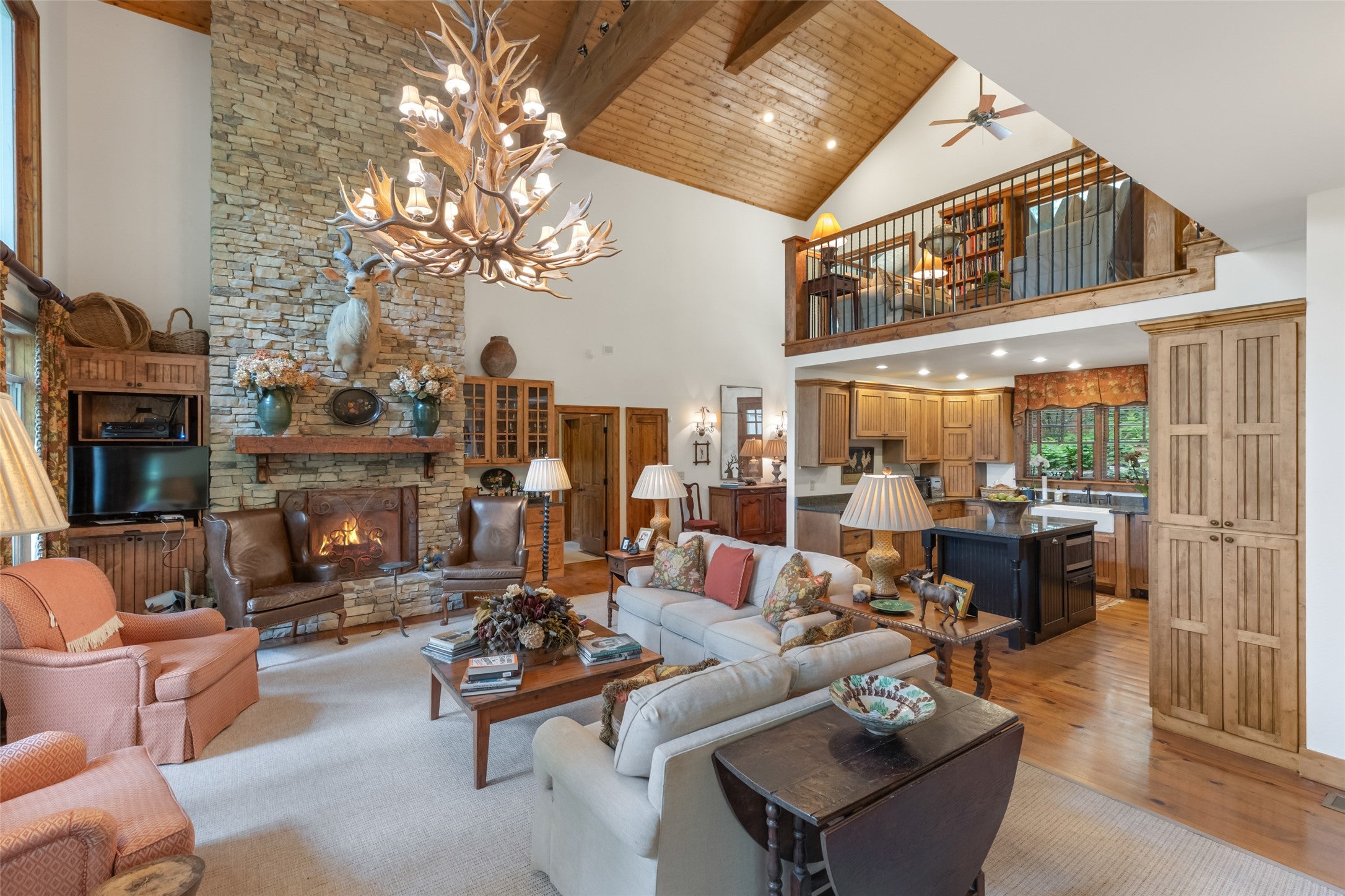244 Satulah Road Highlands, NC 28741 - Photo 7 of 27 Gallery Image 7