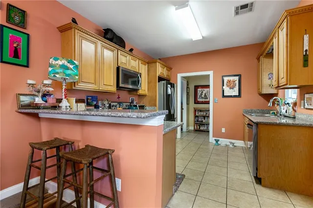 $1,900 | 4433 Allen Street, New Orleans, LA 70122