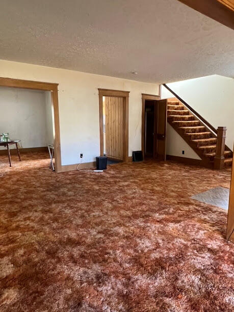 213 South Wattles Road Battle Creek, MI 49014 - Photo 3 of 26 Living Room
