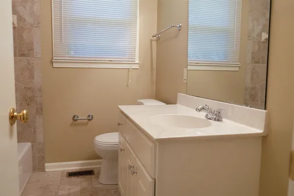 $1,500 | 2802 Valley Road, Nashville, TN 37215