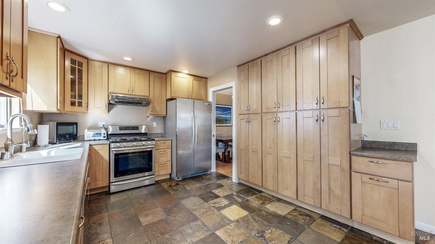 414 Princess Way Windsor, CA 95492 - Photo 4 of 63