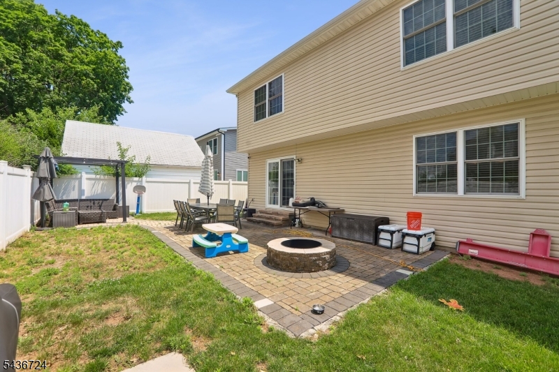 230 Birchwood Road Linden, NJ 07036 - Photo 25 of 27
